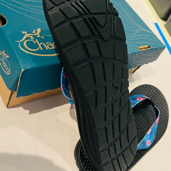 Chaco Shoes Chacos Flip Flopsnew Never Worn Size 9 Arch Support